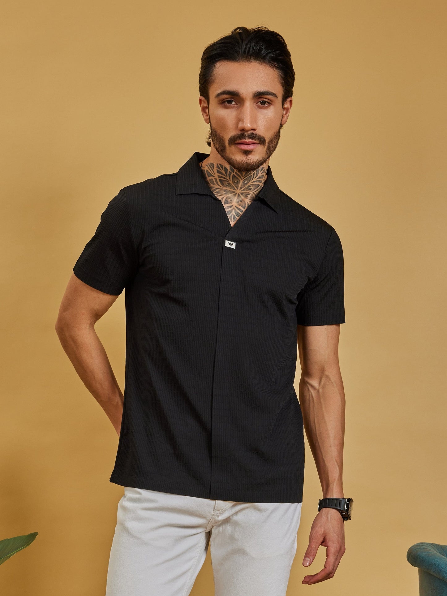 OTFIT T-Shirt Men’s Jet Black Resort Polo T-Shirt - Popcorn Knit & Net Panel, Lightweight & Breathable