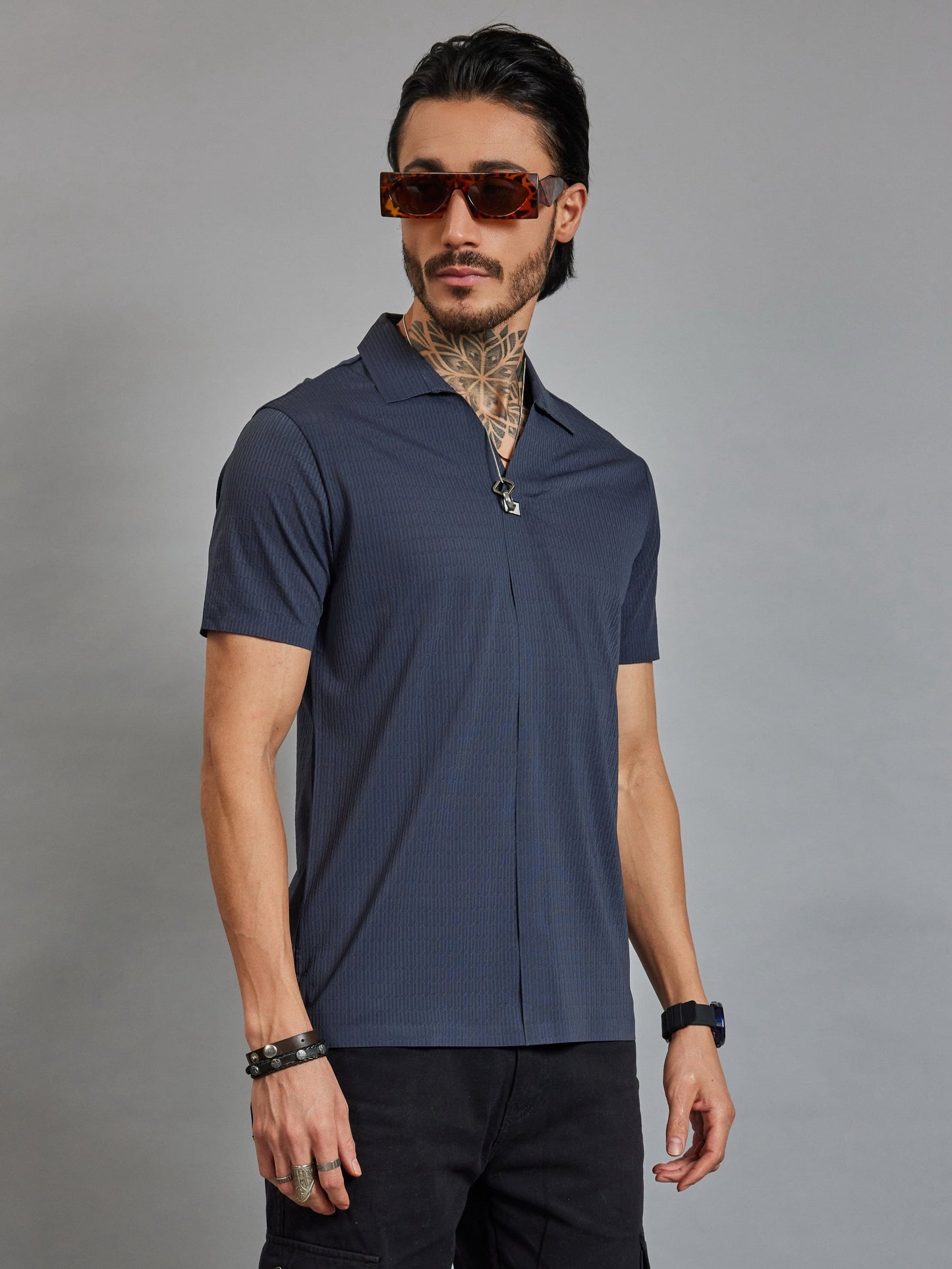 OTFIT T-Shirt Men’s Navy Resort Polo T-Shirt - Popcorn Knit & Net Panel, Lightweight & Breathable