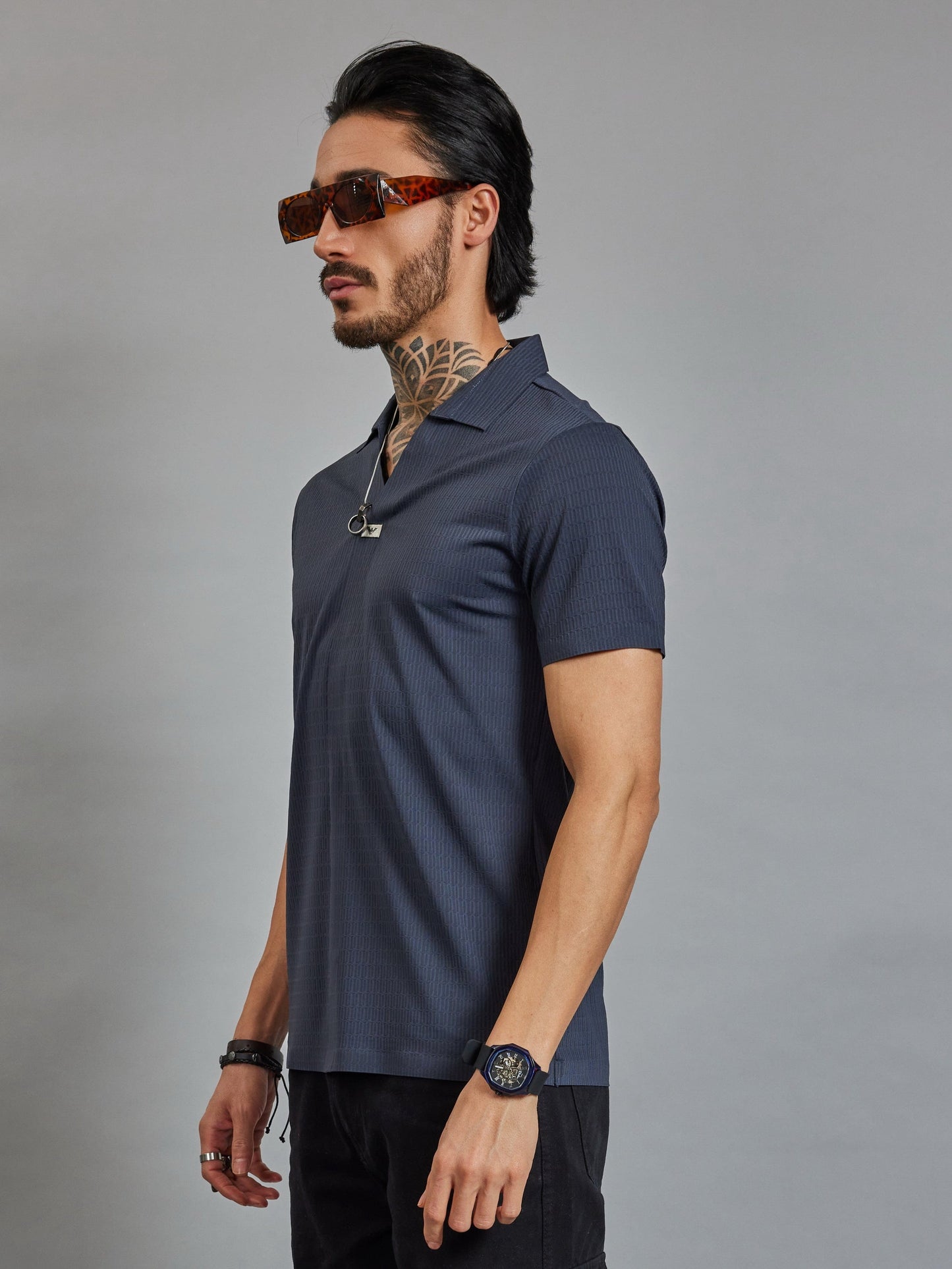 OTFIT T-Shirt Men’s Navy Resort Polo T-Shirt - Popcorn Knit & Net Panel, Lightweight & Breathable