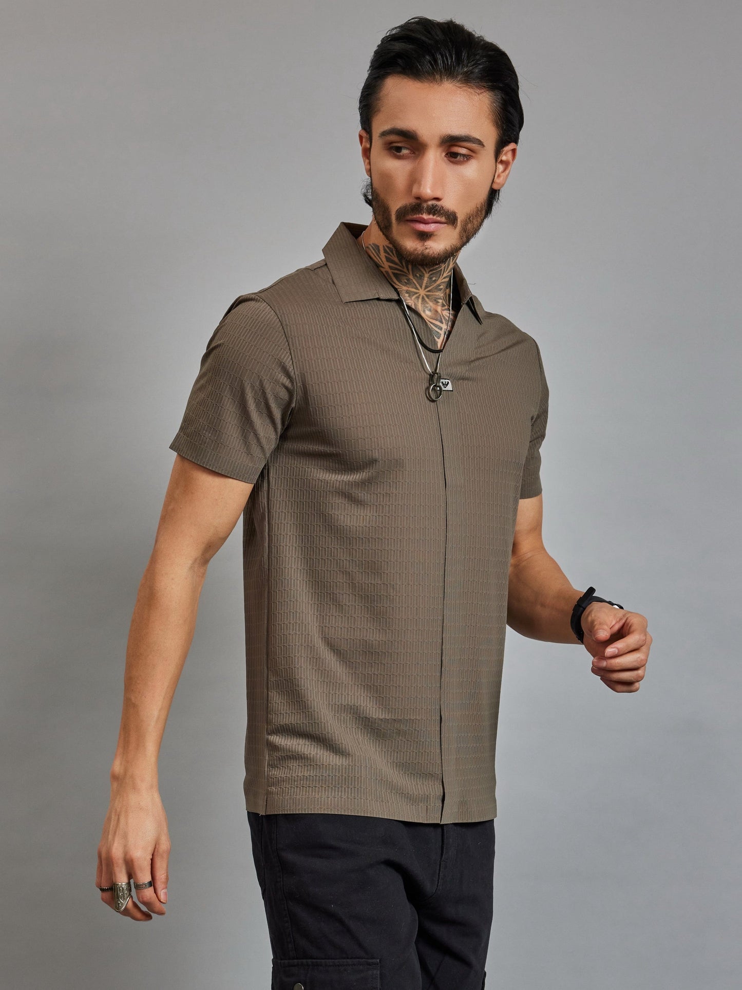 OTFIT T-Shirt Men’s Olive Brown Resort Polo T-Shirt - Popcorn Knit & Net Panel, Lightweight & Breathable