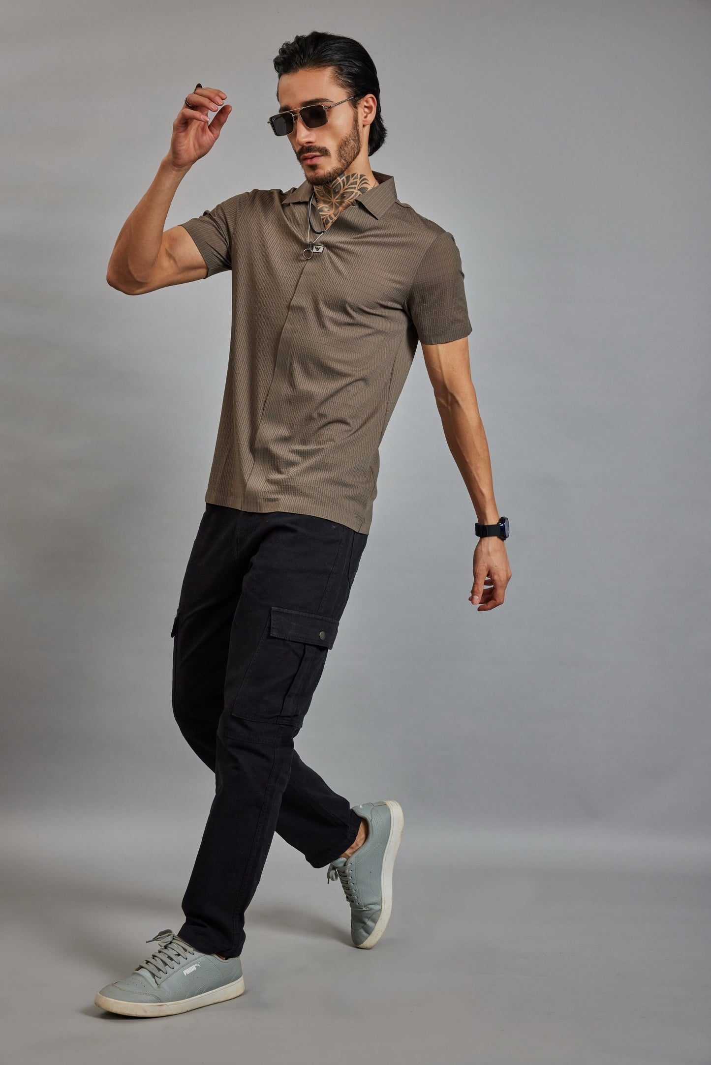 OTFIT T-Shirt Men’s Olive Brown Resort Polo T-Shirt - Popcorn Knit & Net Panel, Lightweight & Breathable