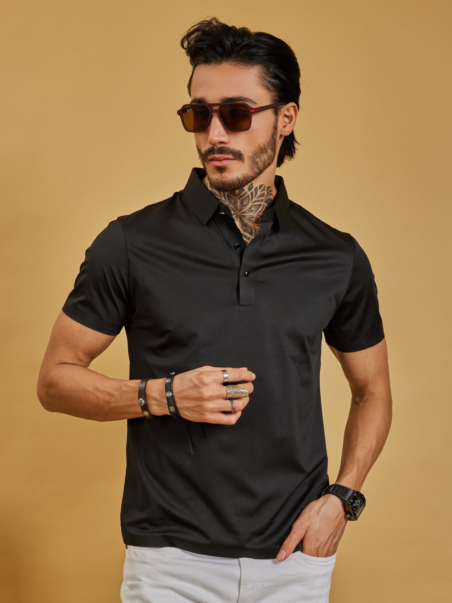 OTFIT T-Shirt Men’s Stitchless Polo T-Shirt – Jet Black Premium Nylon, No Pocket, 3-Button Placket