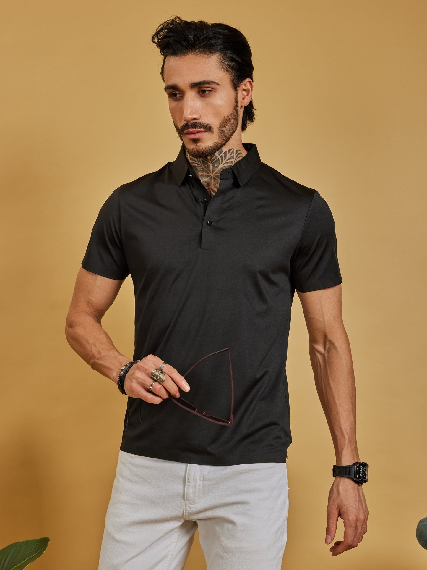 OTFIT T-Shirt Men’s Stitchless Polo T-Shirt – Jet Black Premium Nylon, No Pocket, 3-Button Placket