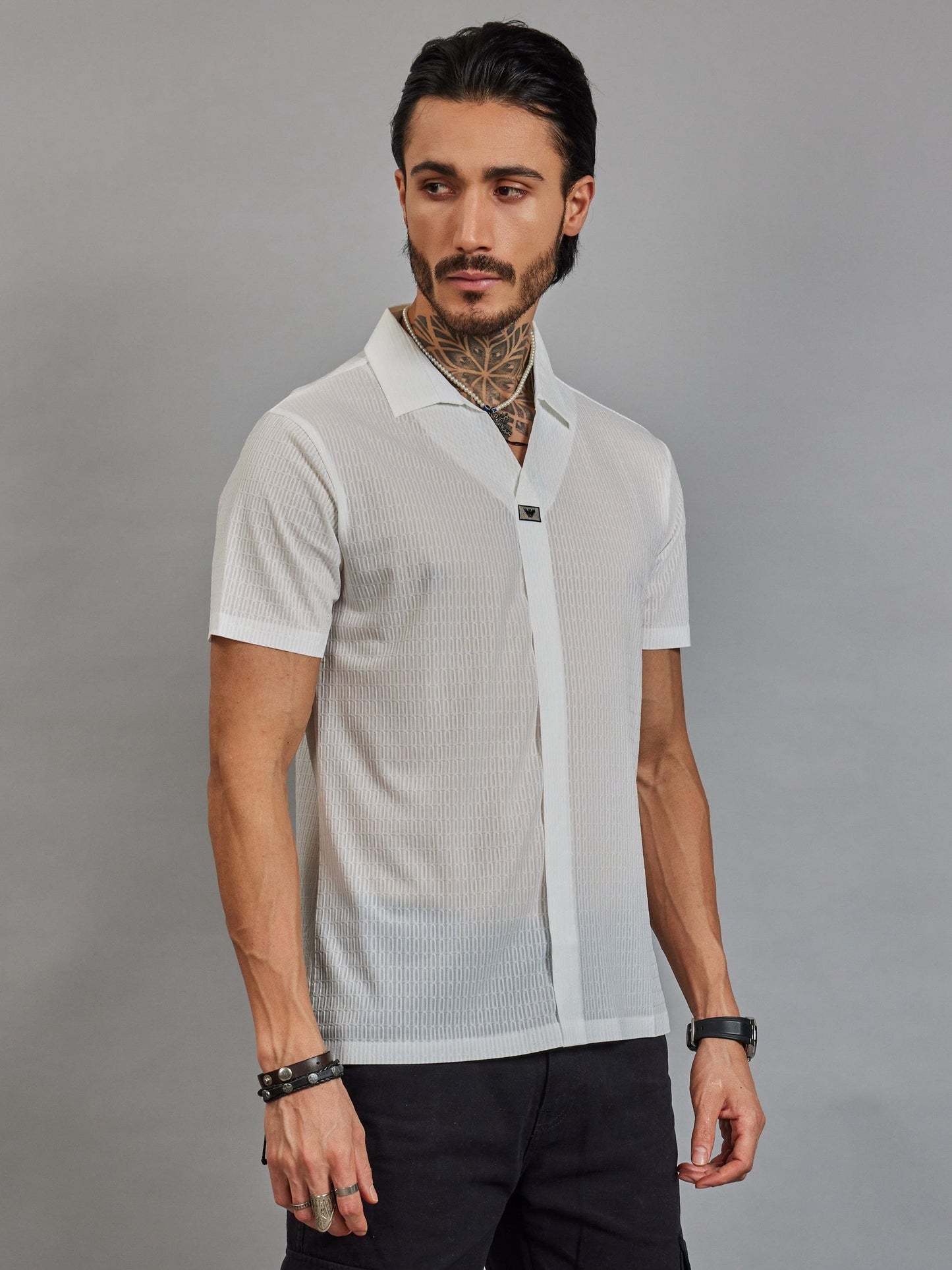 OTFIT T-Shirt Men’s White Resort Polo T-Shirt - Popcorn Knit & Net Panel, Lightweight & Breathable