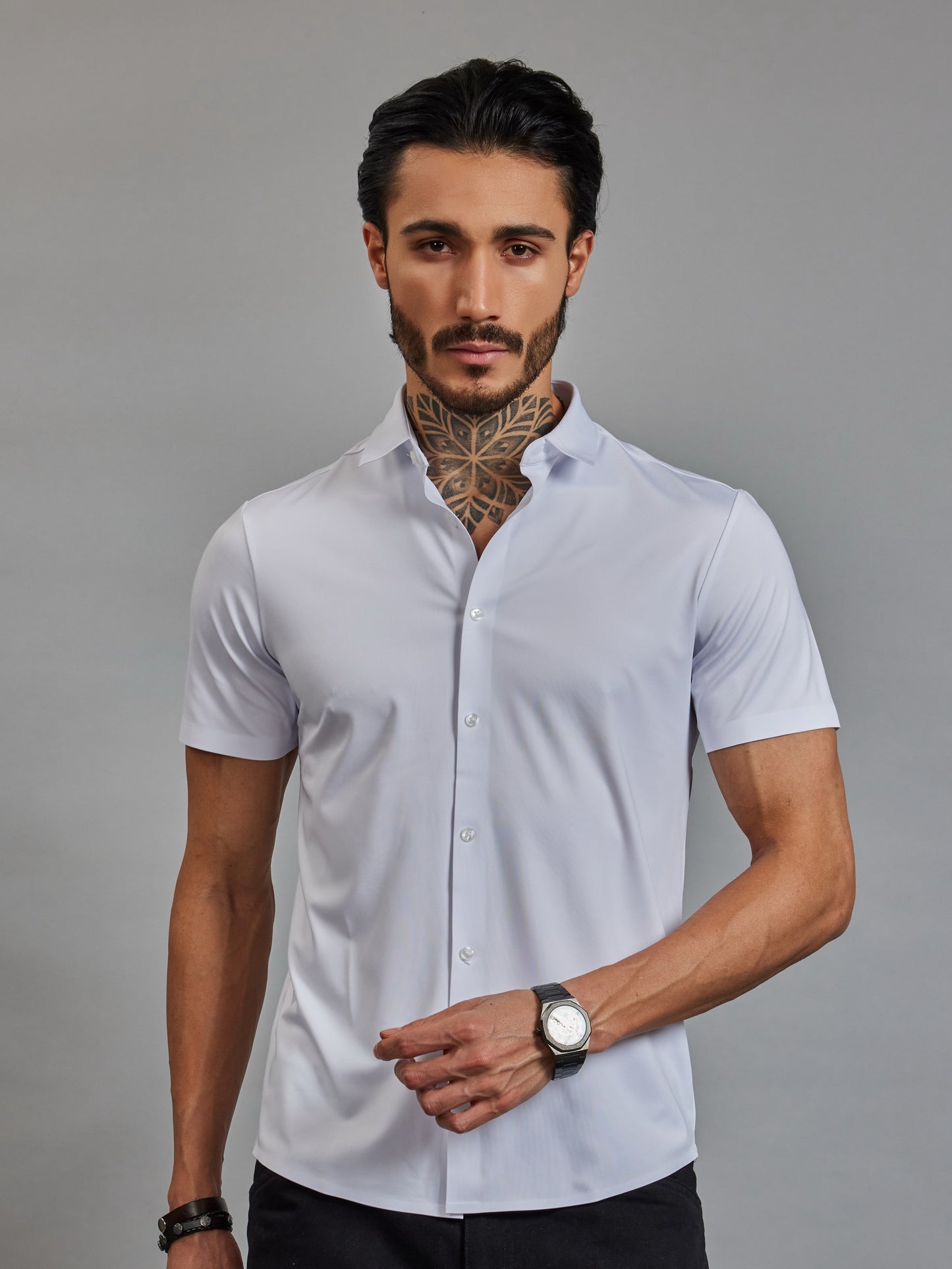 Men’s Slim Fit White Short Sleeve Button-Up Shirt