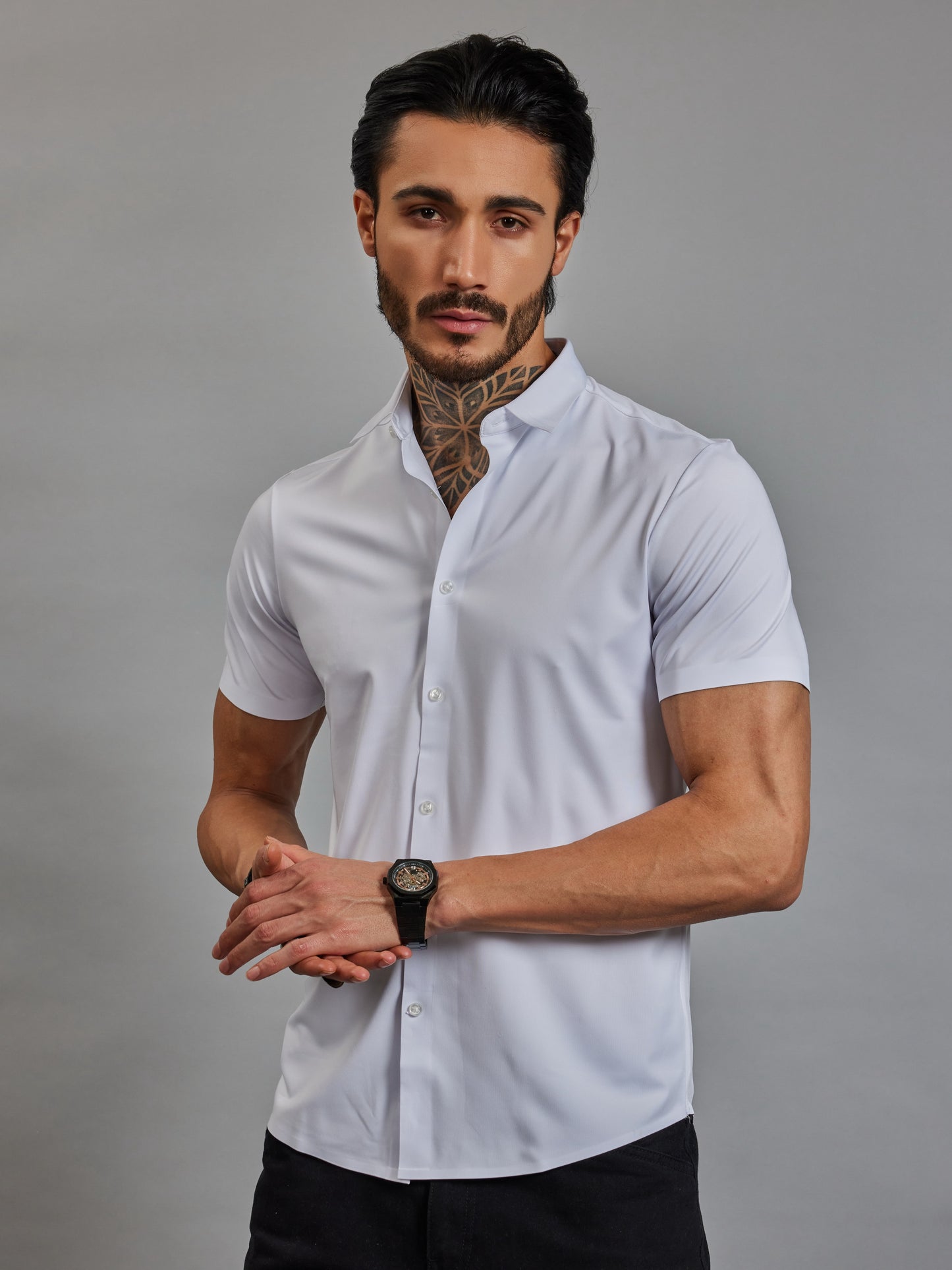 Men’s Slim Fit White Short Sleeve Button-Up Shirt