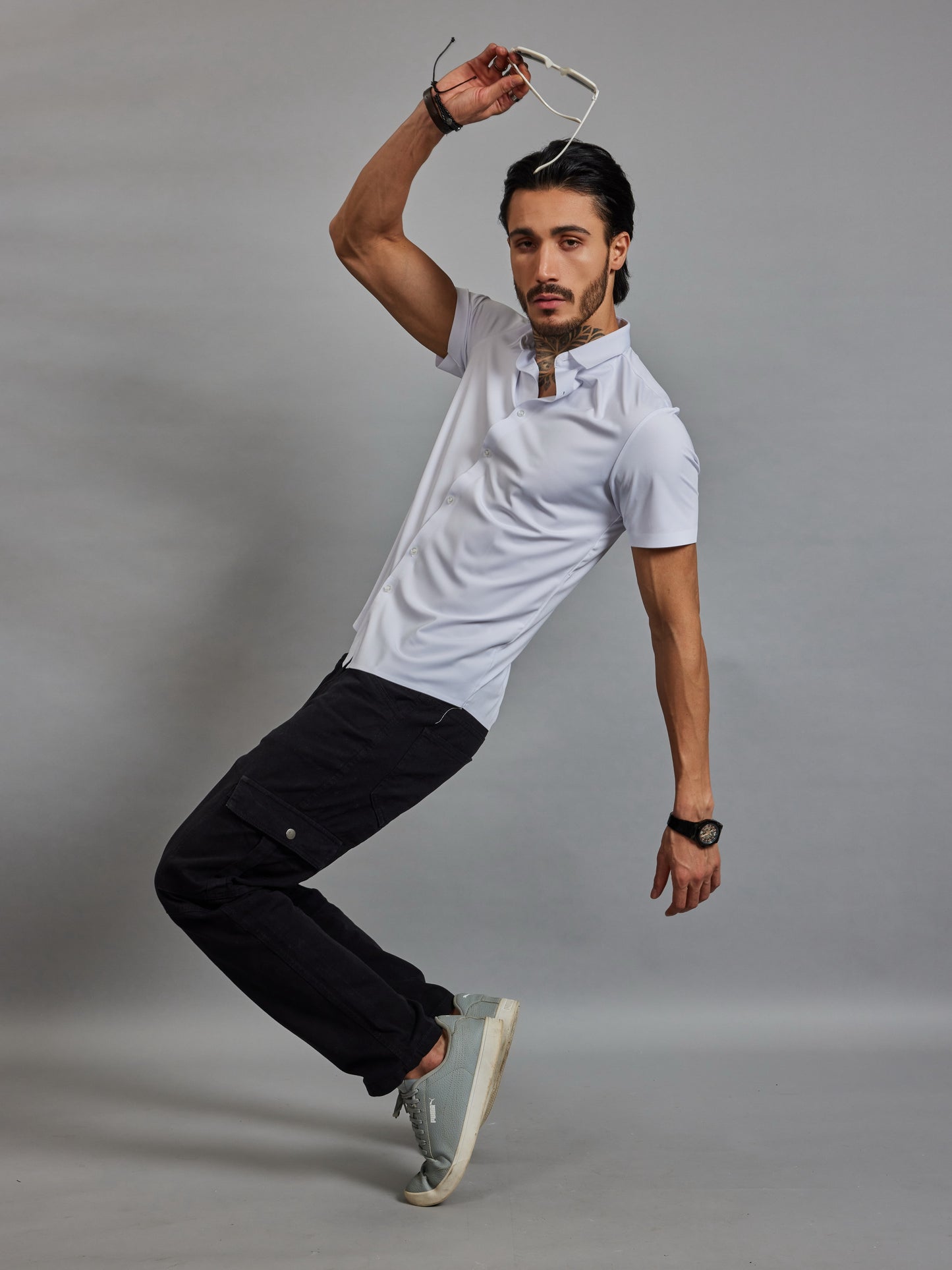 Men’s Slim Fit White Short Sleeve Button-Up Shirt