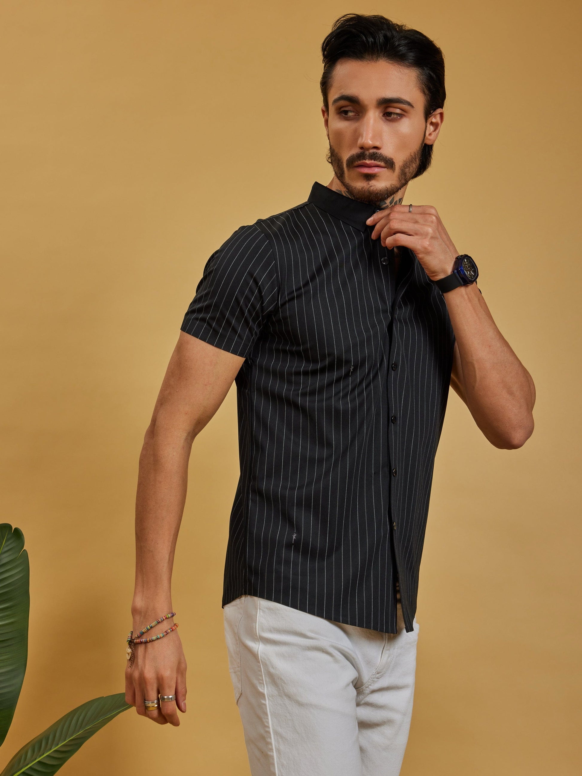 OTFIT men's Jet Black Premium Nylon Stitchless Half Sleeve Shirt