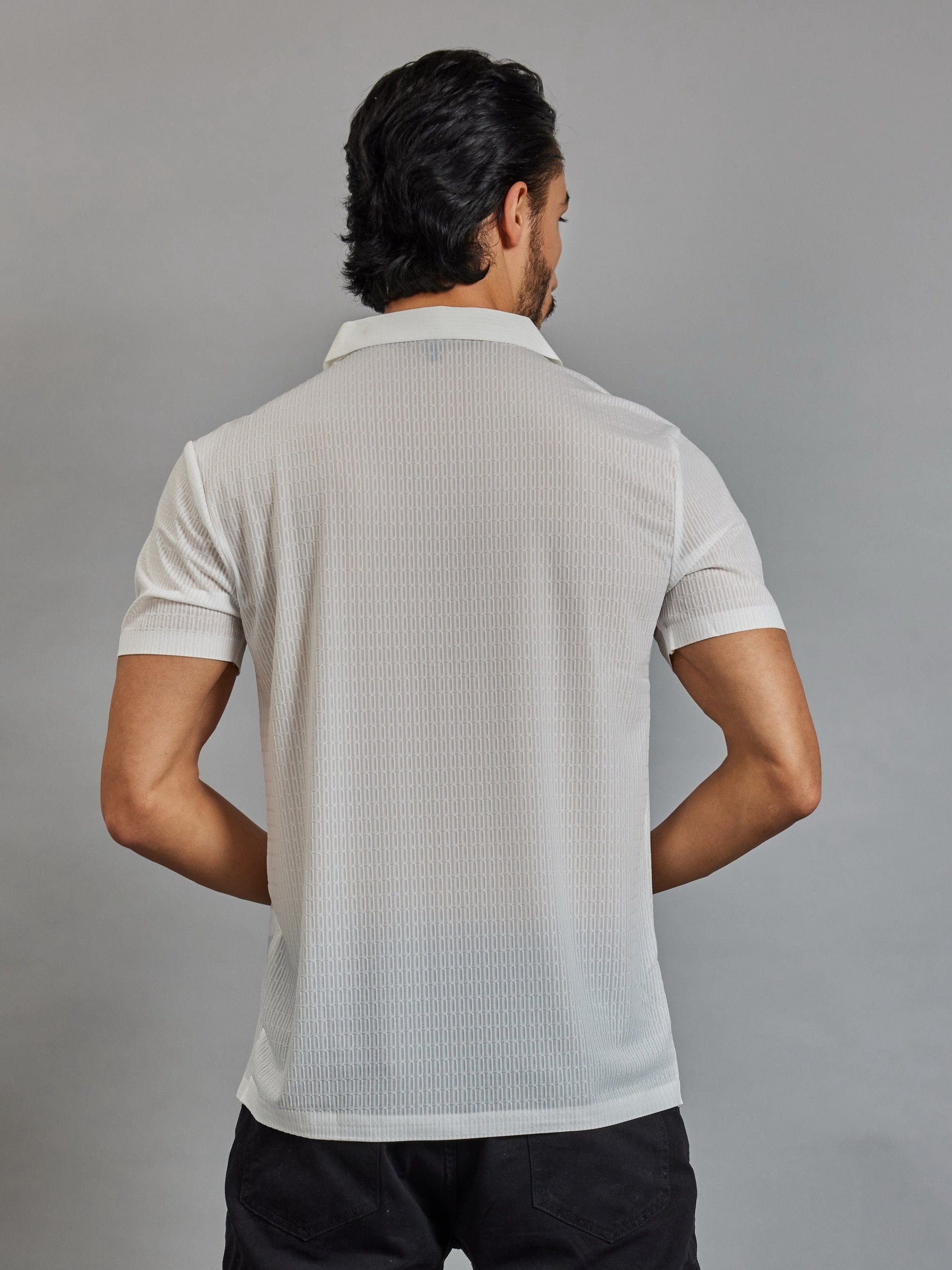 OTFIT T-Shirt Men’s White Resort Polo T-Shirt - Popcorn Knit & Net Panel, Lightweight & Breathable